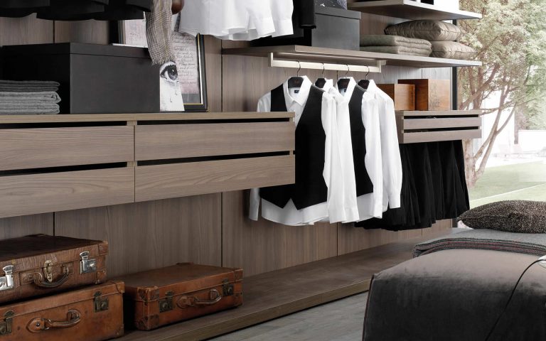 wardrobe kitchen